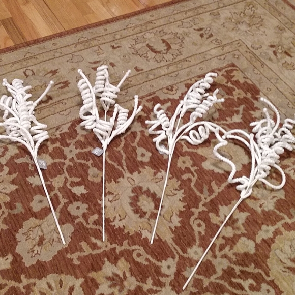 Raz Christmas White Sticks Bundle - Picture 4 of 4